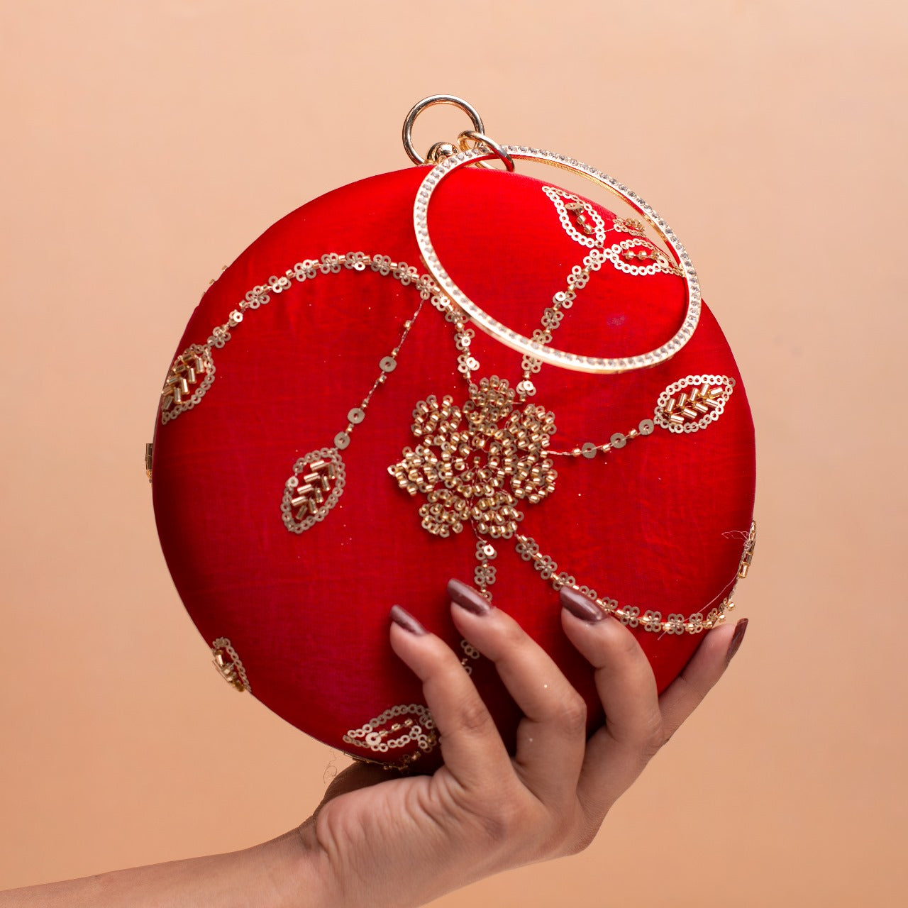 Round Ethnic Clutches