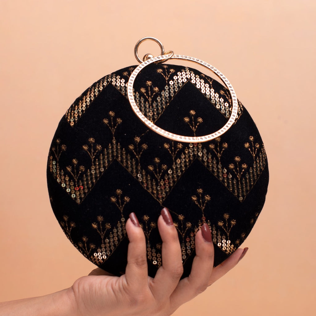 Round Ethnic Clutches
